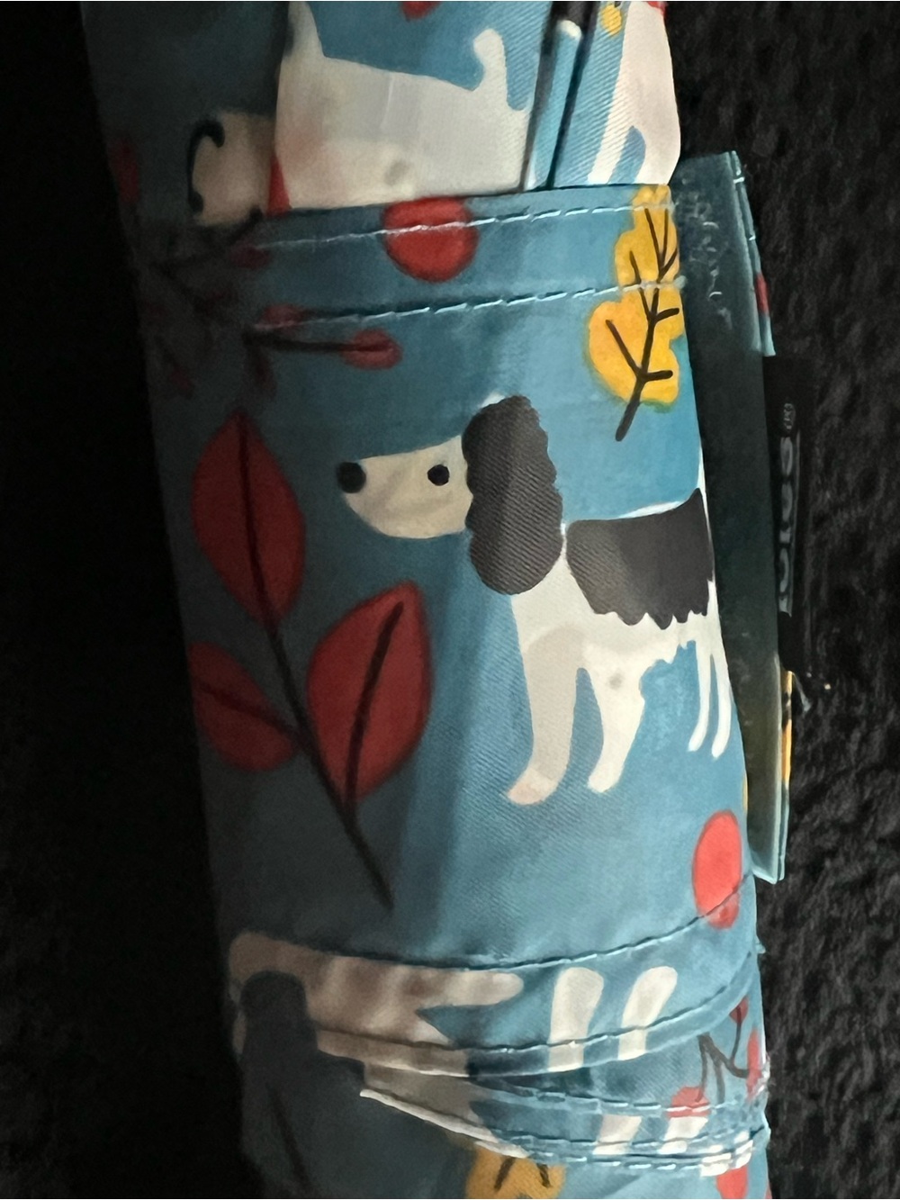 Totes Doggie Print Umbrella in Teal Blue with Animal Print - Picture 4 of 6
